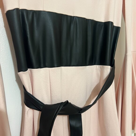 Venus - Stretch Bell Sleeves Belted Dress - Pink/Black - Size 8 - Picture 4 of 7